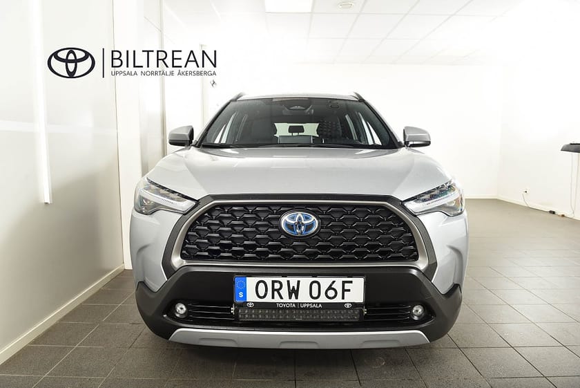 Bild 5 av Toyota Corolla Cross Hybrid AWD-i Elhybrid AWD Style Drag Backkamera