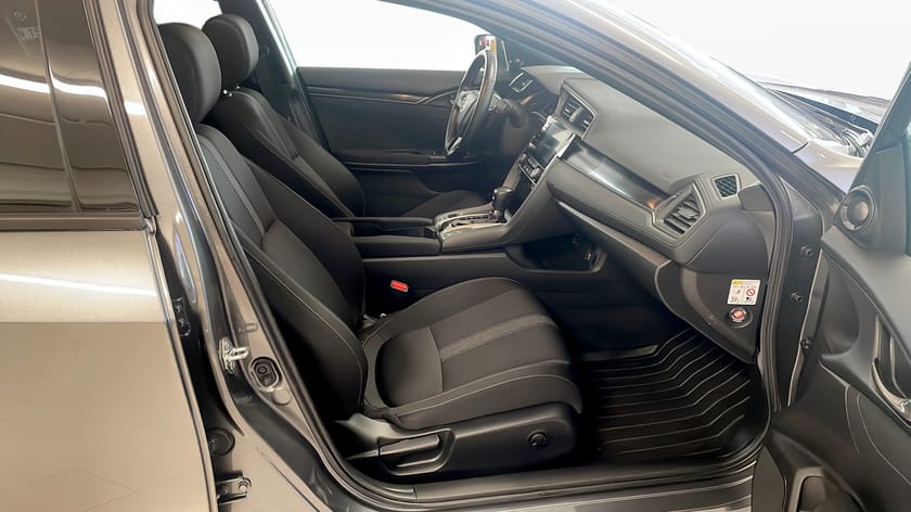 Bild 3 av Honda Civic Sport Plus 182Hk / Pano / Kamera / Styrassistans
