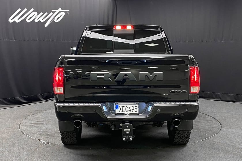 Bild 5 av RAM 1500 Crew Cab Dodge Classic 5.7 395HK /Alpin /Navi /Moms
