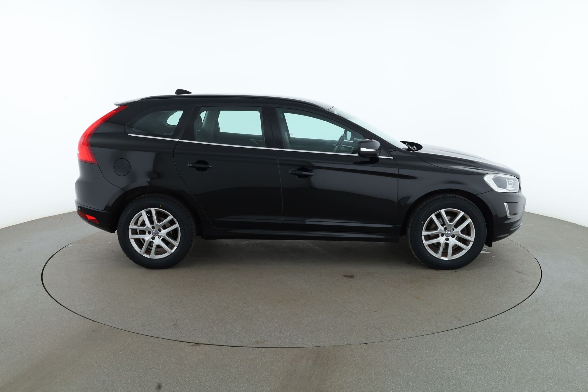 Volvo XC60 D3 2017, kuva 7/37