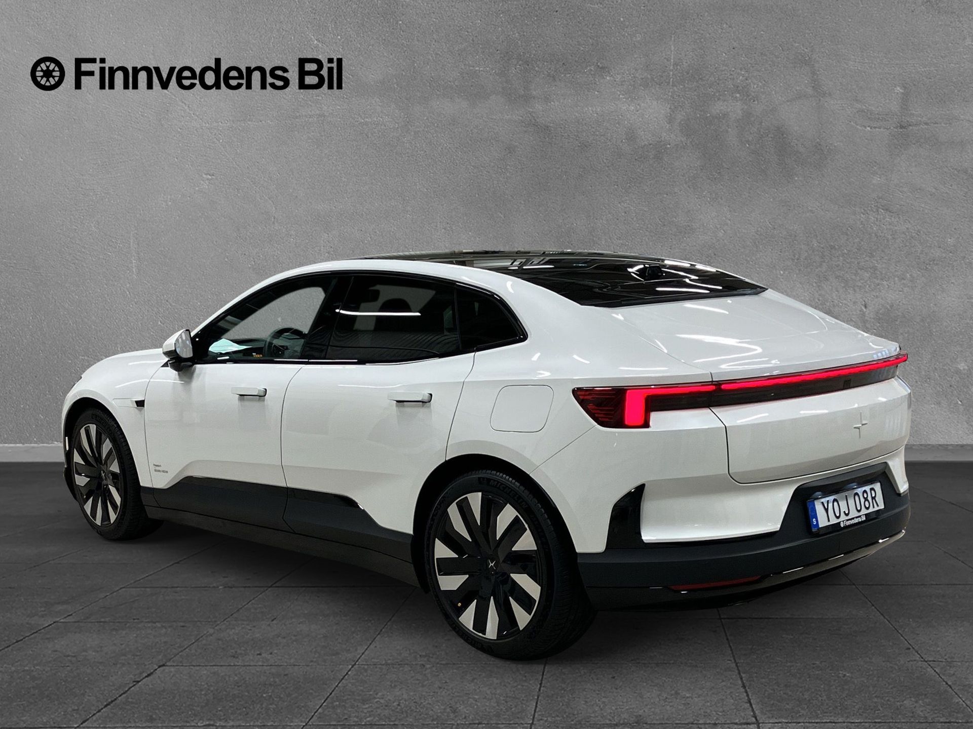 Polestar 4 Long range Dual motor Bus edt 2026, bild 3/7
