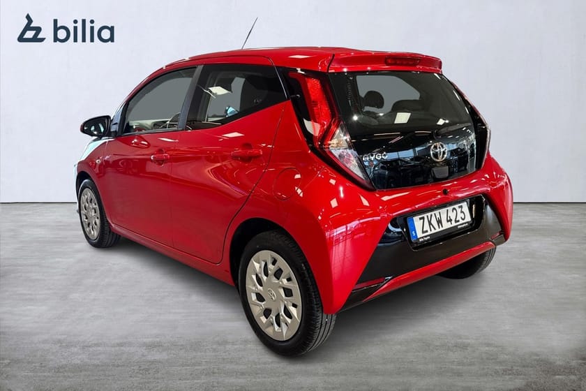 Bild 2 av Toyota Aygo 1,0 X-Play Backkamera V-hjul Garanti 2031