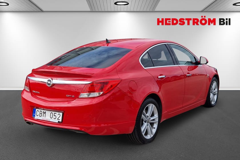 Bild 3 av Opel Insignia 4x4 2.0 CDTi 160hk OPC-Line