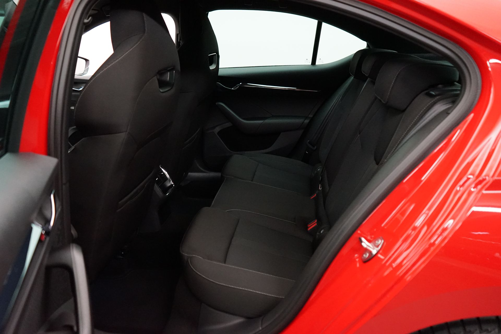 Skoda Octavia 1.0 TSI e-TEC 2021, bild 6/10