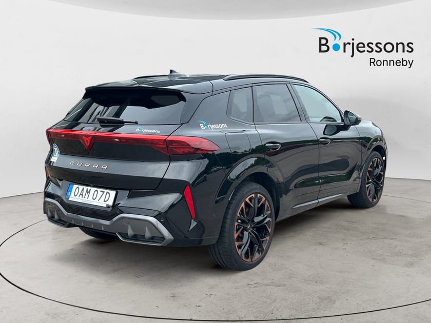 Bild 2 av CUPRA Terramar VZ e-Hybrid 1.5 272 hk DSG Laddhybrid