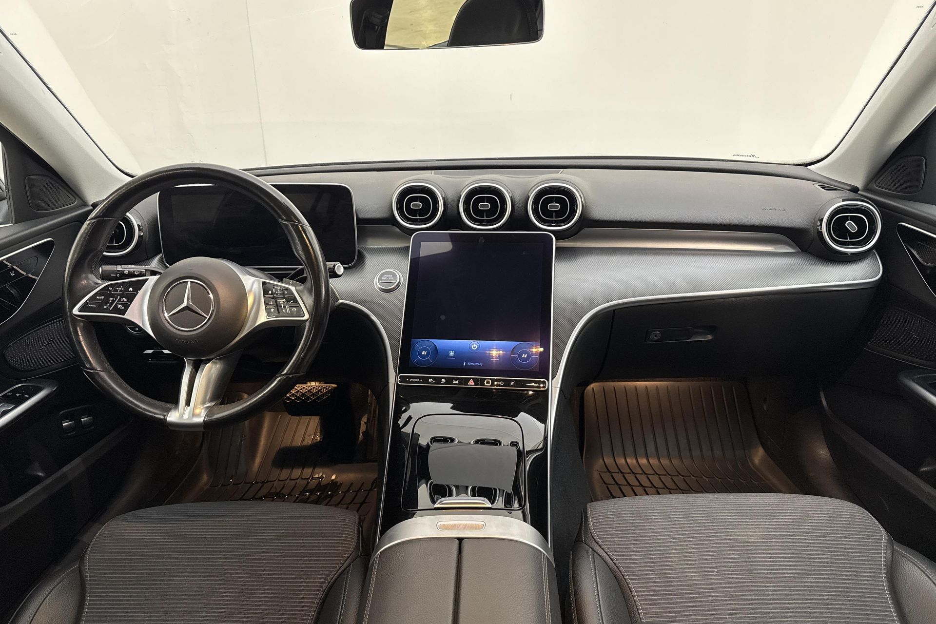 Mercedes-Benz C 300 T e 2023, bild 7/10