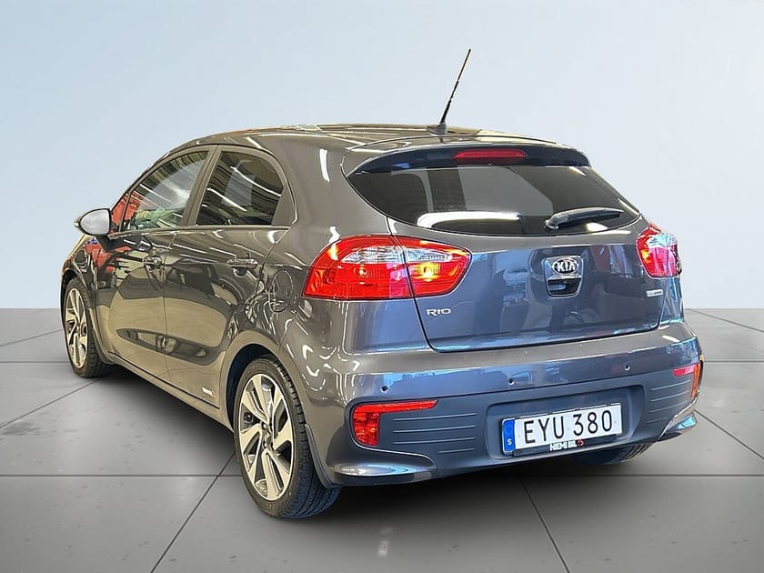Bild 5 av Kia Rio 1.2 CVVT GLS SoV-Däck/Navi/Rattvärm/Kamera/MoK