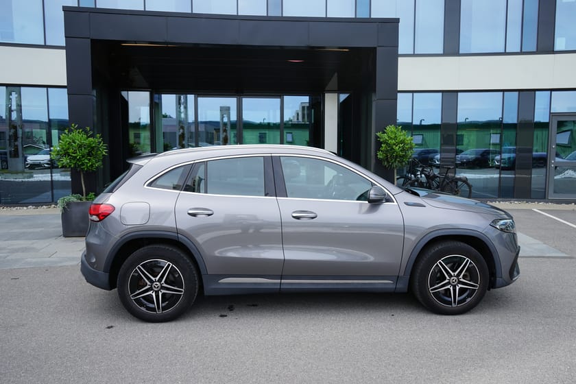 Bilde 5 av Mercedes-Benz EQA 300 4MATIC AMG / godt utstyrt !