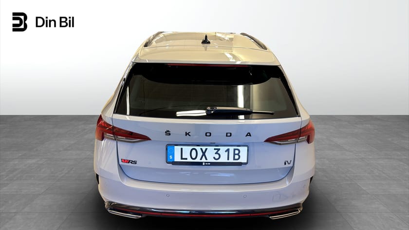 Bild 5 av Škoda Octavia Kombi RS iV | Värmare | 19" fälgar