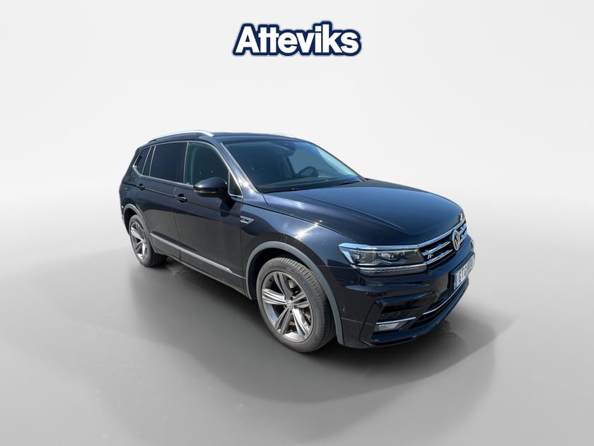Bild 1 av Volkswagen Tiguan Allspace 7-sätes 4M R-Line *7-Sits/Drag/Kamera*