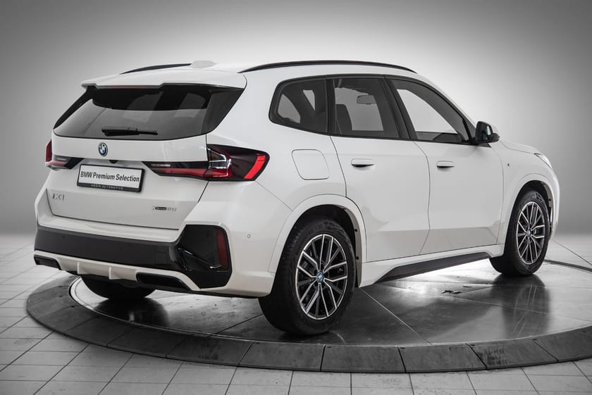 Bilde 5 av BMW iX1 xDrive30 