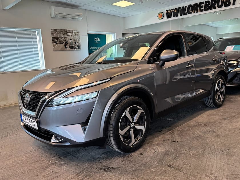Bild 2 av Nissan Qashqai 1.3 DIG-T XTRONIC-CVT TEKNA HUD Gps Stora Skärmarna