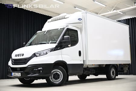 Iveco Daily 35-140 Chassi Cab 136HK Automat|Volymskåp|Kylbil|Sidodörr|Bakgavellyft