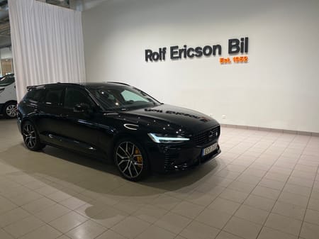 Volvo V60 Polestar Engineered Recharge T8