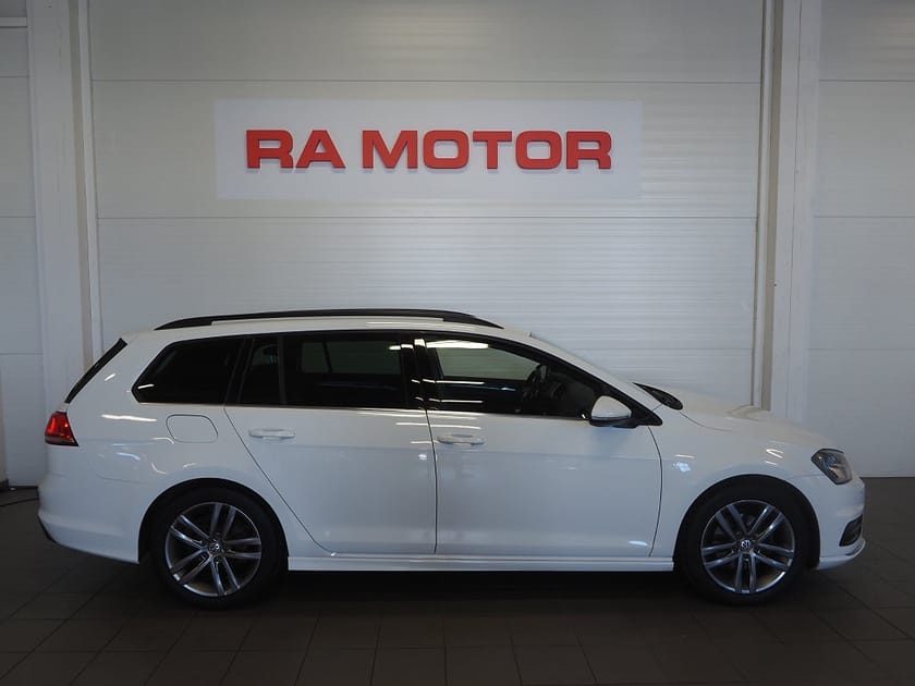Bild 4 av Volkswagen Golf Sportscombi Sportcombi GT 1.4 TSI 150hk R-Line