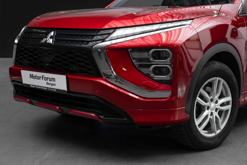 Bilde 2 av Mitsubishi Eclipse Cross PHEV Instyle AWD | 45km WLTP | ACC | NAVI | 360KAM