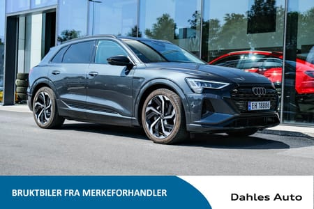 Audi Q8 55 e-tron quattro advanced plus