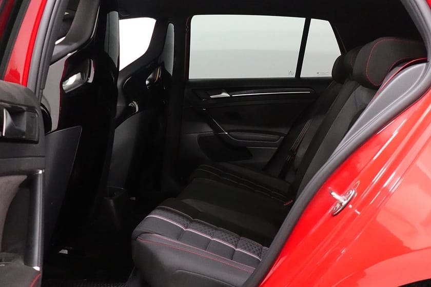 Bild 5 av Volkswagen Golf  GTI Clubsport 2.0 TSI 265 HK DynAudio Skalstolar 40th