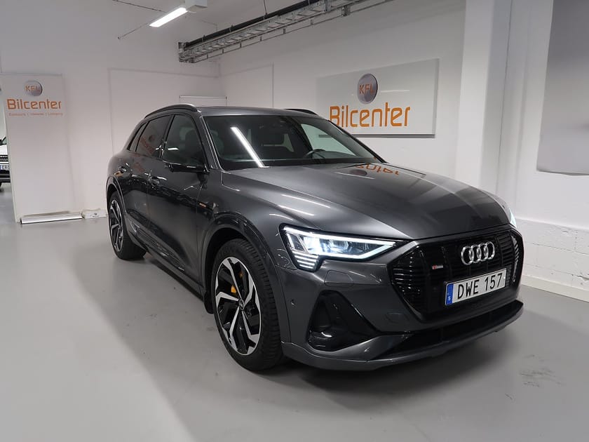 Bild 4 av Audi e-tron 55 quattro Q S-line V-Däck ingår Drag-B&O-360°-3D-Pano-Matrix-K