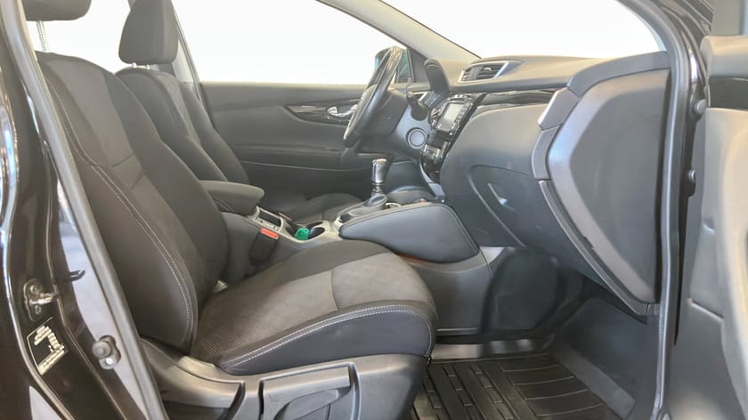 Bild 3 av Nissan Qashqai DCI 110 N-CONNECTA |360 kamera|