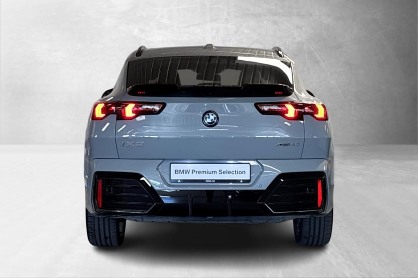 Bilde 4 av BMW iX2 xDrive30