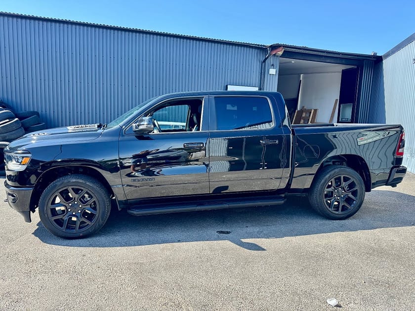 Bild 5 av RAM 1500 Crew Cab