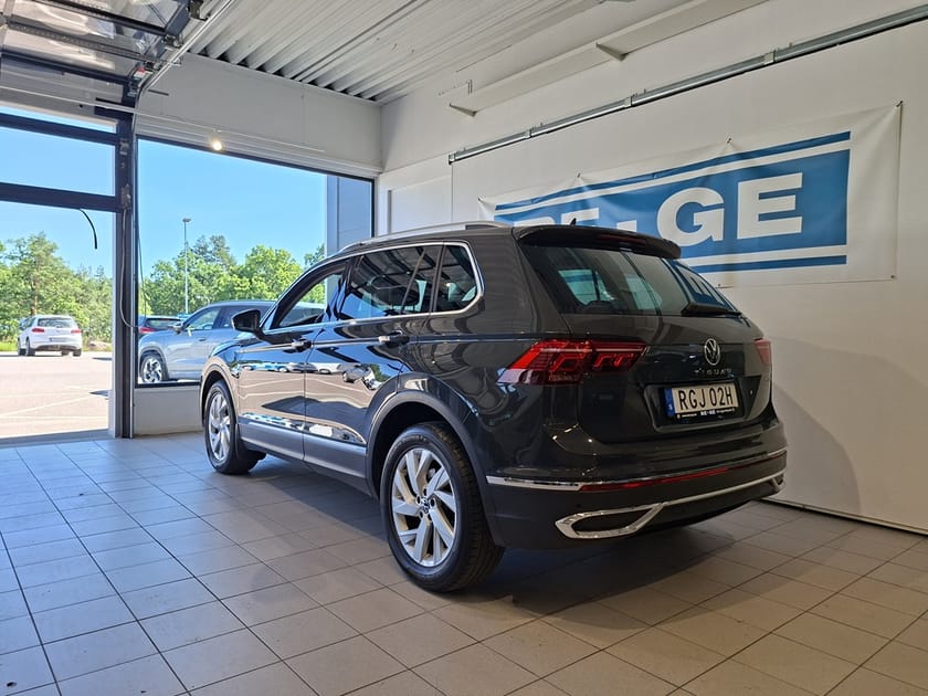 Bild 3 av Volkswagen Tiguan eHybrid Elegance 245HK DSG Drag Matrix