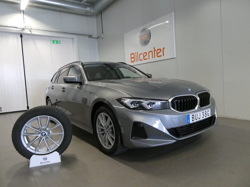 Bild 1 av BMW 330e xDrive Touring