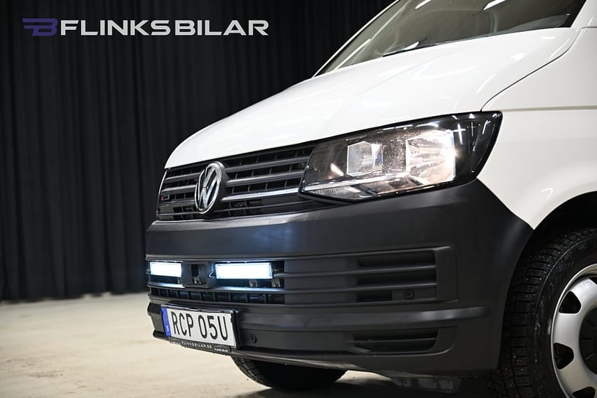 Bild 3 av Volkswagen Transporter 4Motion DSG 204HK L2|V-Inredd|Drag|Värmare|
