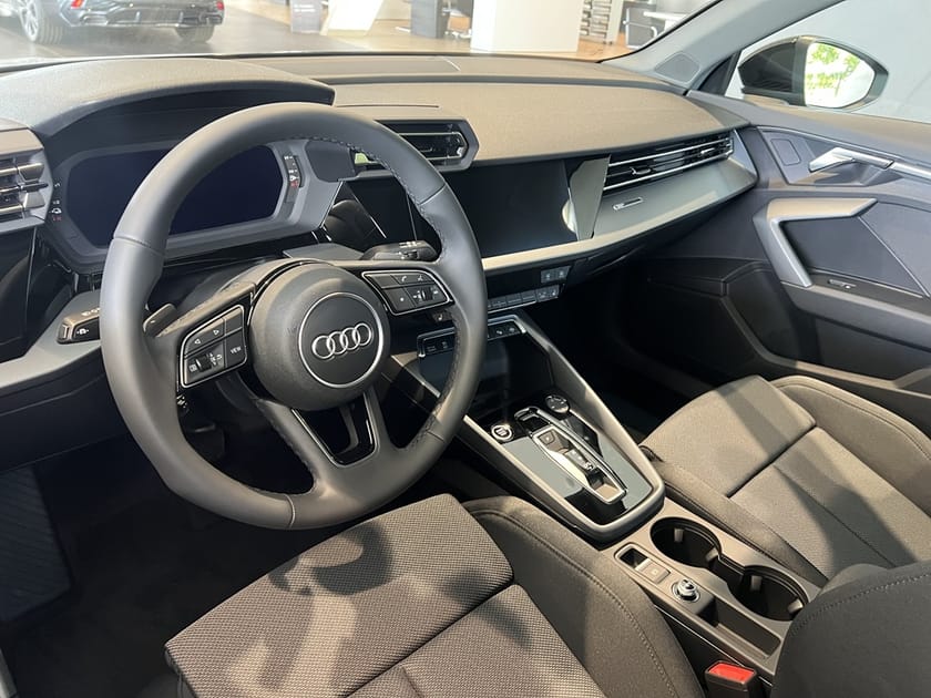 Bild 5 av Audi A3 Sportback 40 TFSI e 150kW S Tronic Proline