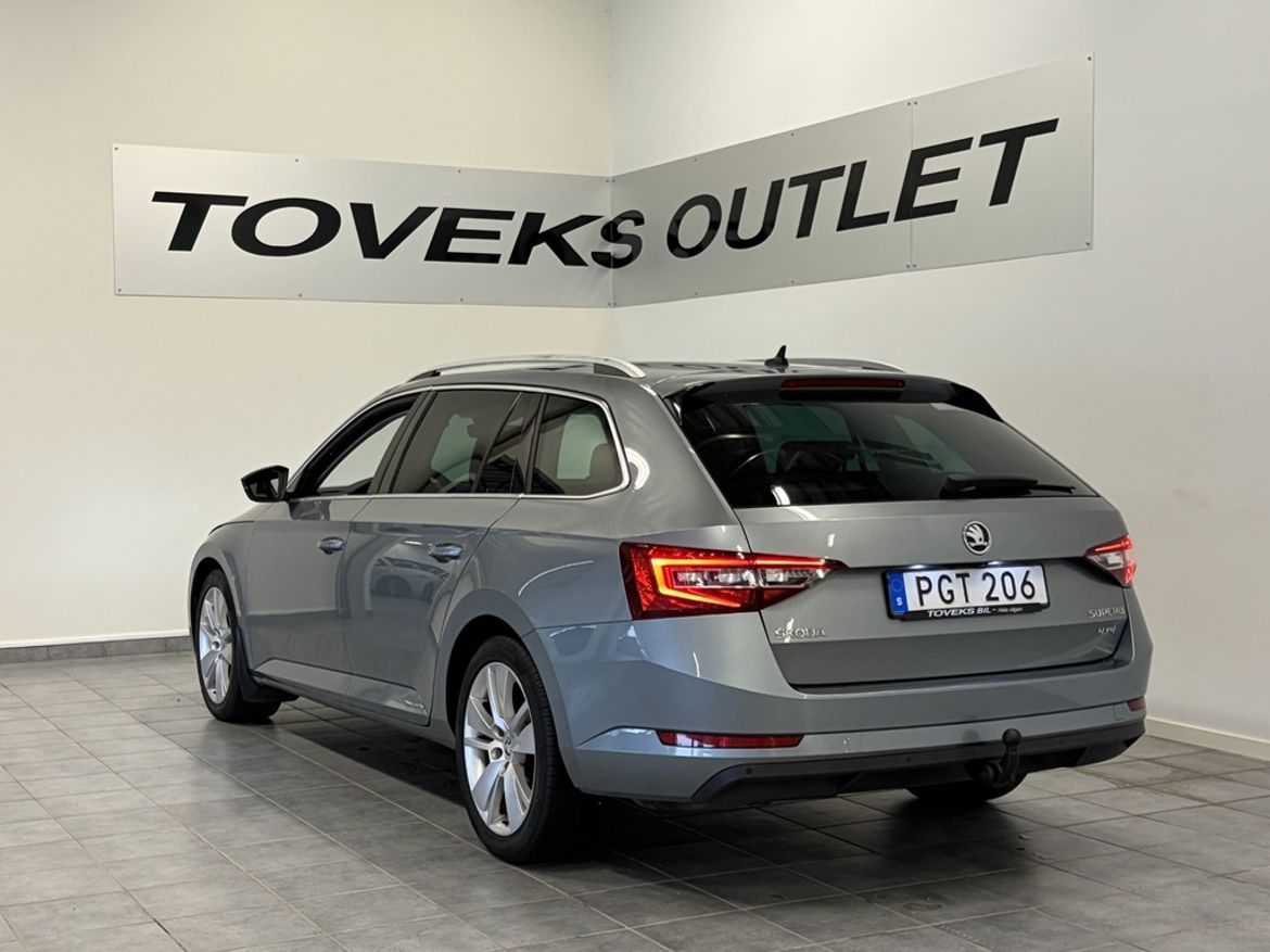 Škoda Škoda Superb Kombi — bild 7