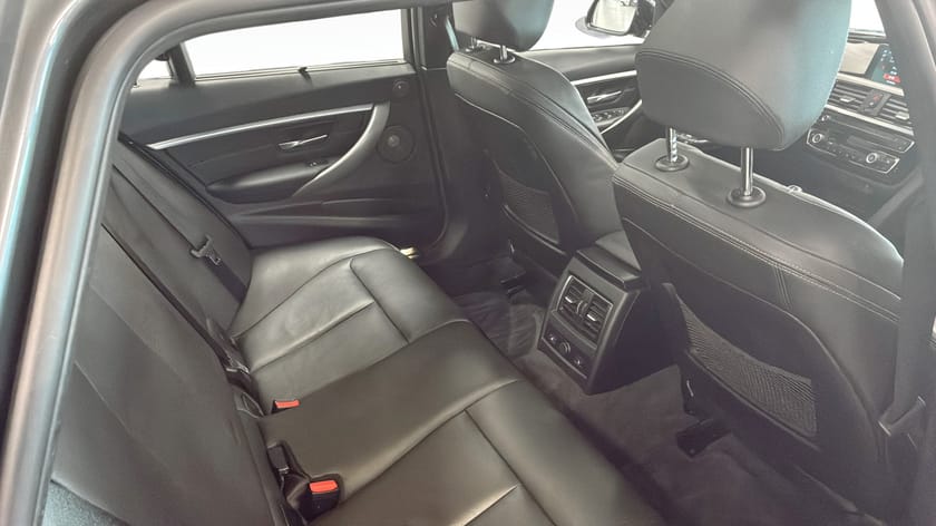Bild 5 av BMW 330i xDrive Touring M Sport Panorama Head Up 270° Kamera H/K