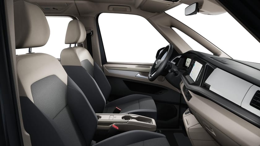 Bild 3 av Volkswagen Multivan eHybrid 4M T7 4Motion Automat KORT SWE Editi