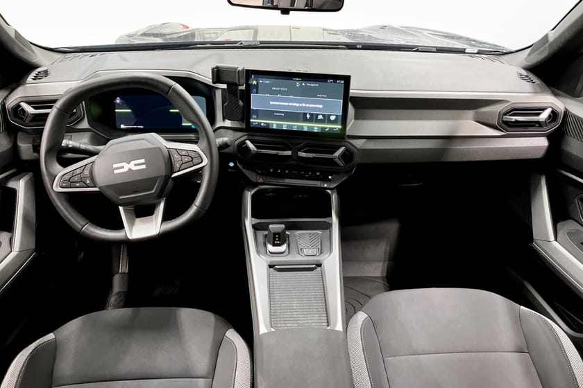 Bild 5 av Dacia Bigster Hybrid 155 hk