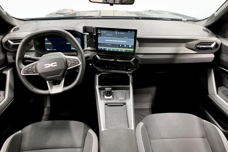 Dacia Bigster Hybrid 155