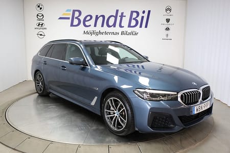 BMW 530e xDrive Touring M Sport / Aktiv Farthållare