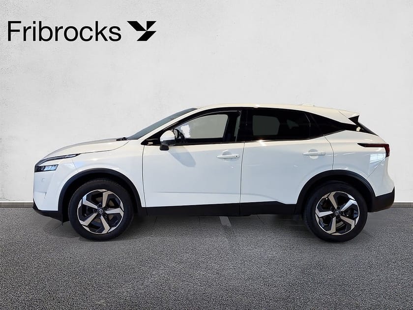 Bild 2 av Nissan Qashqai MHEV XTRONIC 2WD N-CONNECTA 158 HK