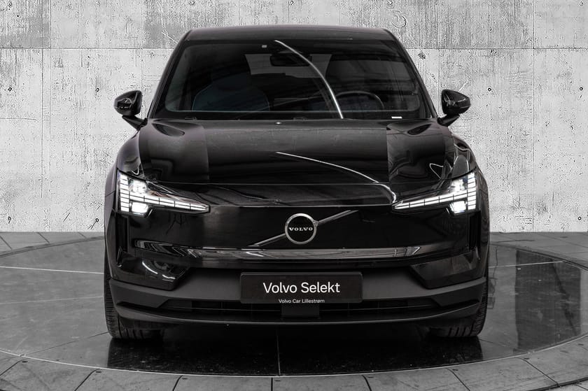 Bilde 3 av Volvo EX30 Twin Motor Performance El. Plus 428Hk Harman/Kardon