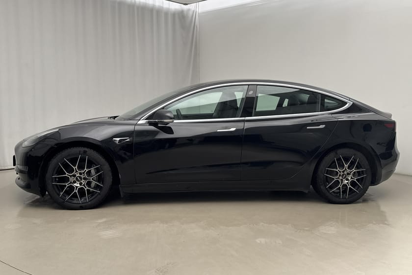 Bild 2 av Tesla Model 3 Long Range AWD