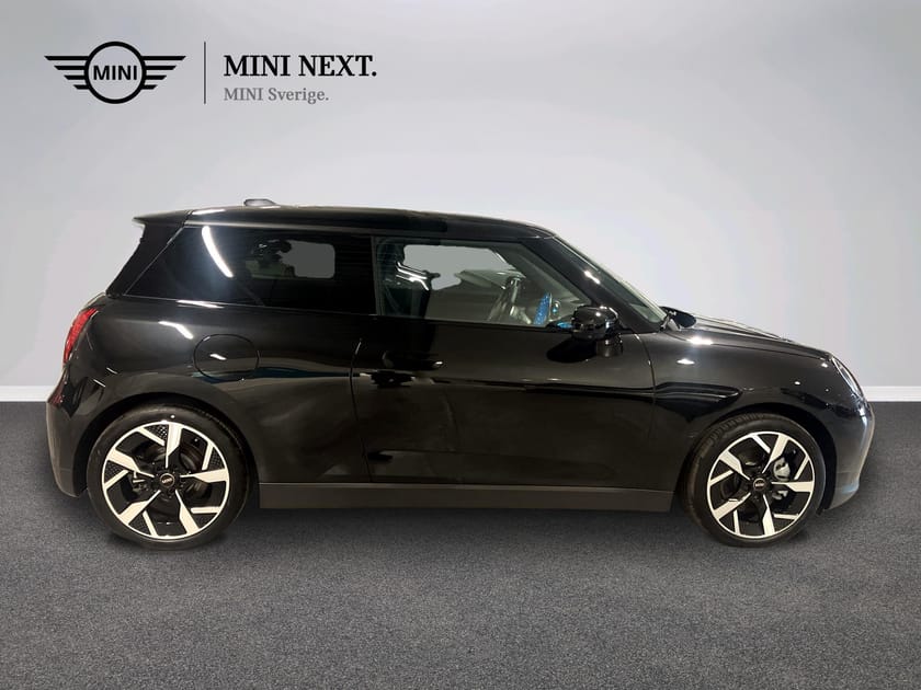 Bild 2 av MINI Cooper SE Classic Trim, Paket M