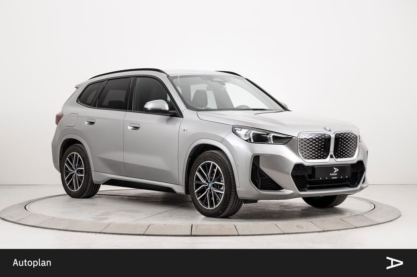 Bilde 1 av BMW iX1 xDrive30 Fully Charged Premium MSport ACC/H&K/Krok/360