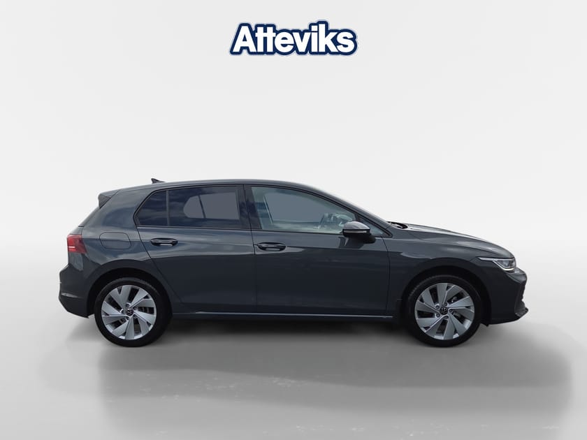 Bild 2 av Volkswagen Golf 1,5 eTSI 150 hk DSG/Aut | Parkvärmare | Backkamera