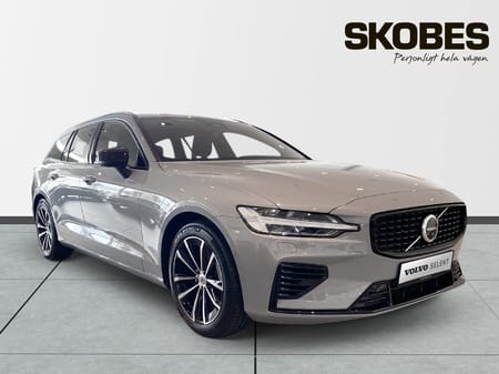 Volvo V60 T6 Plus Dark Nordic Edition Momsbil, 360-Kamera, Drag