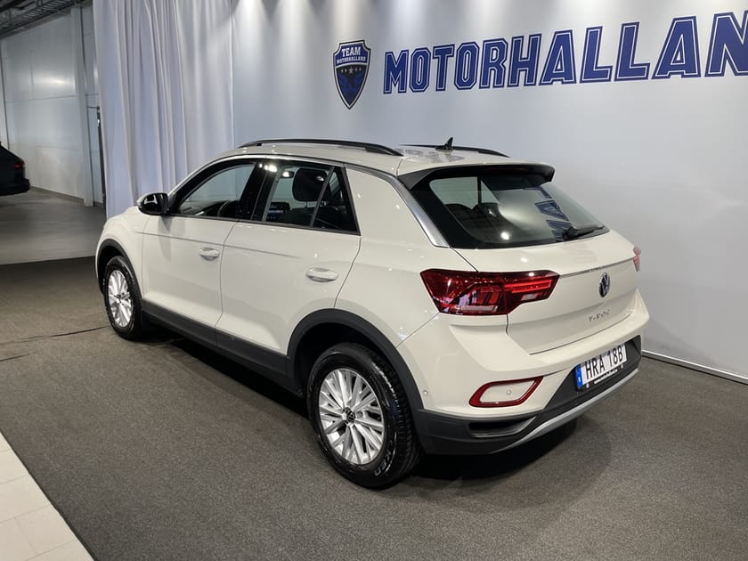 Bild 4 av Volkswagen T-Roc 1.0 TSI 110hk Assistanspaket / Carplay
