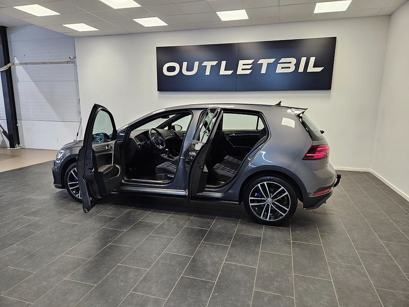 Bild 3 av Volkswagen Golf GTE 1.4 TSI 204hk PHEV Laddhybrid Cockpit Drag PDC