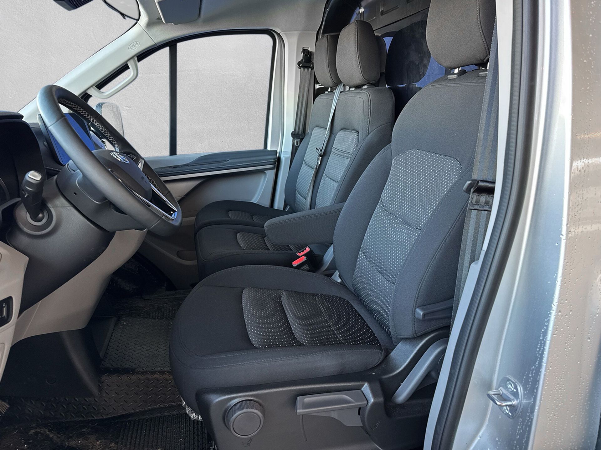 Maxus e-Deliver 7 2025, bild 3/9