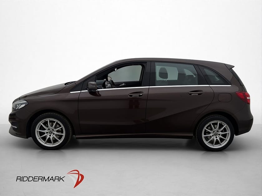 Bild 5 av Mercedes-Benz B 180 122hk Urban Panorama Kamera Farthållare