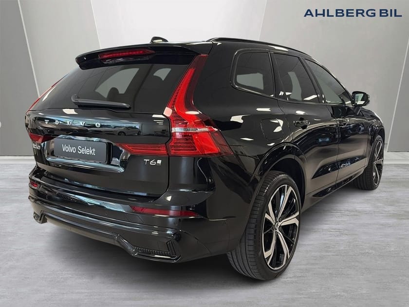 Bild 5 av Volvo XC60 T6 Plus Dark Edition, Dragkrok, Google Maps, Apple Carplay, Parkeringskamera 360, Panoramaglastak