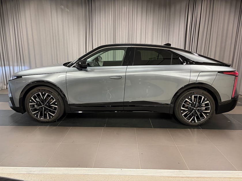Bild 2 av DS N°8 N8 Étoile Long Range AWD Inkl. Dragkrok
