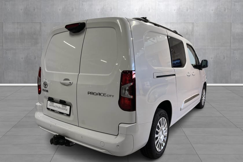 Bilde 5 av Toyota ProAce City Lang C Pluss 1,5 D A /RKAM 6.25% med 35%EK